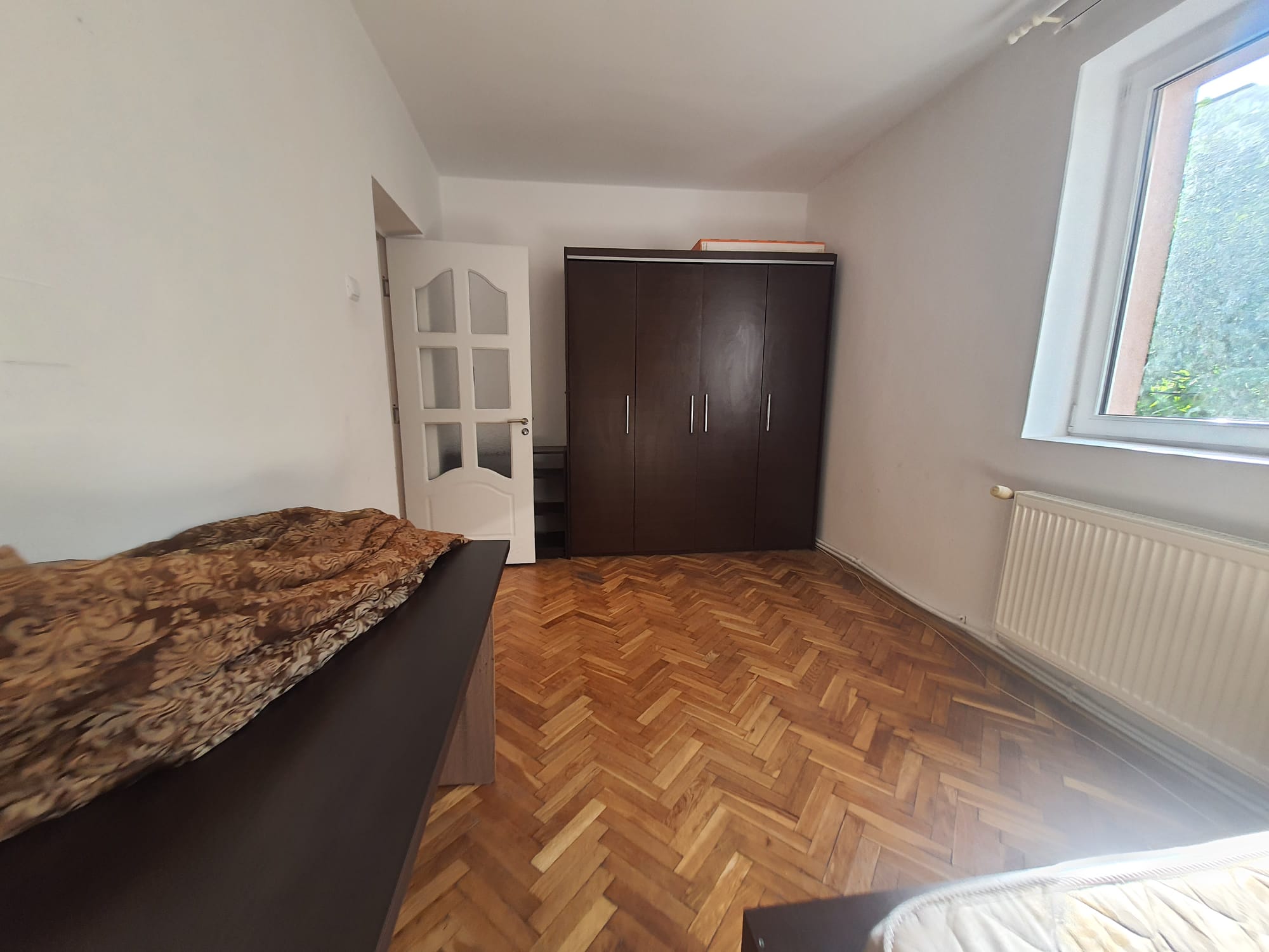 Apartament cu 3 camere Indepedenţei – UMF