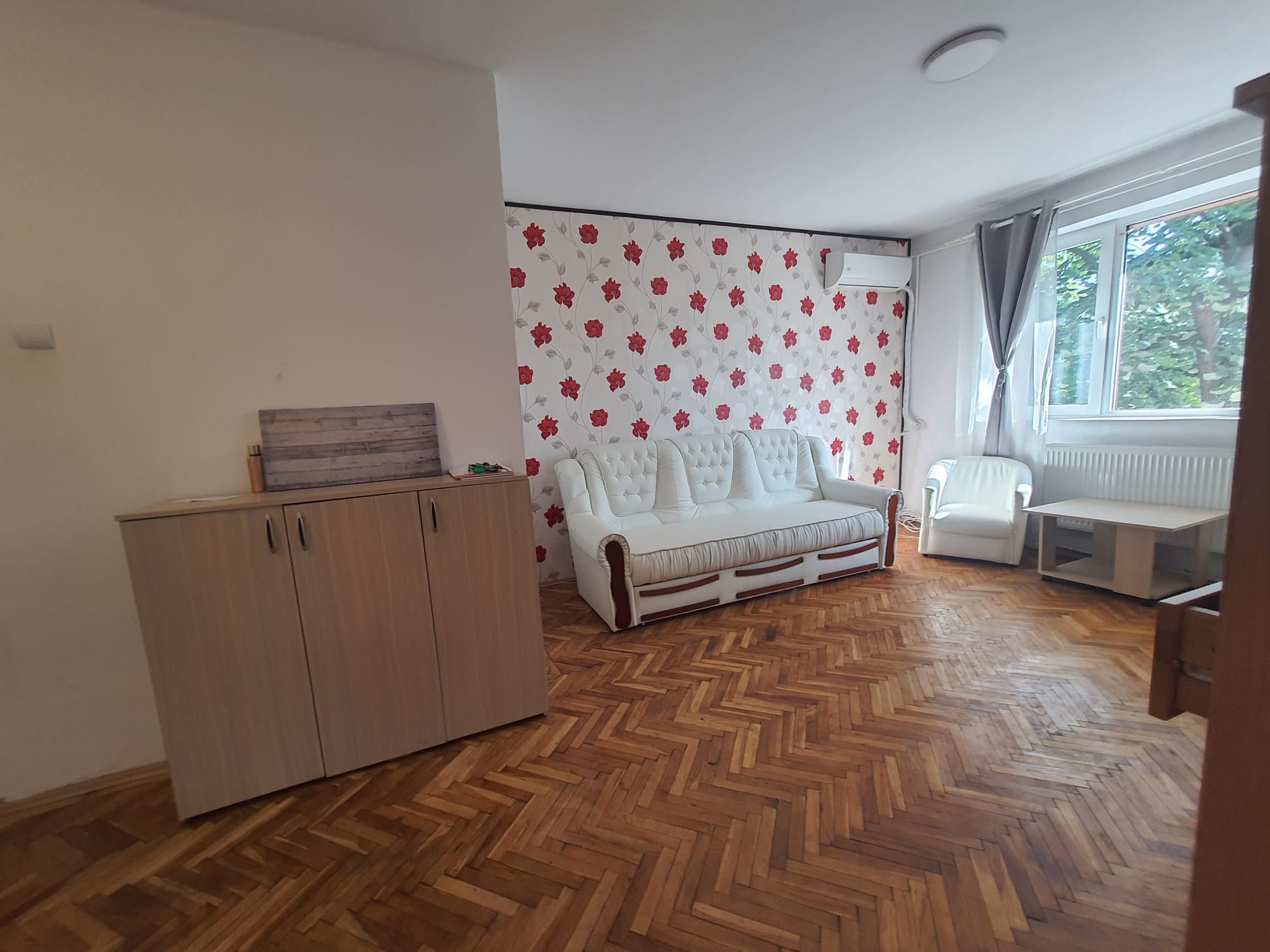 Apartament cu 3 camere Indepedenţei – UMF