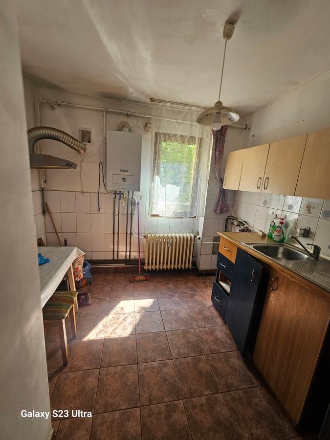 Apartament cu 2 camere- Rond Podu Ros