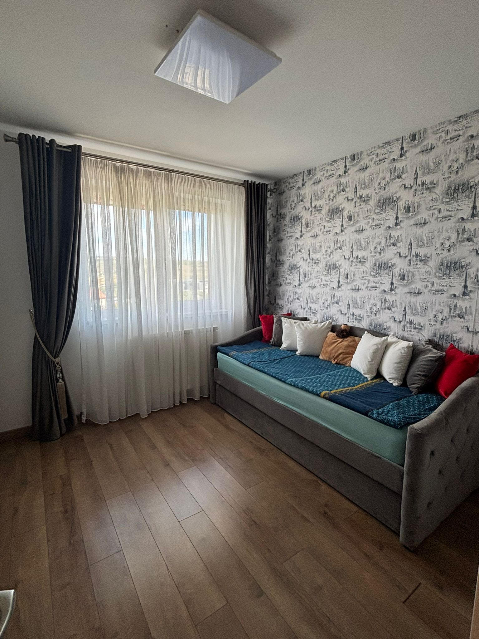 Apartament cu 3 camere – Valea Lupului