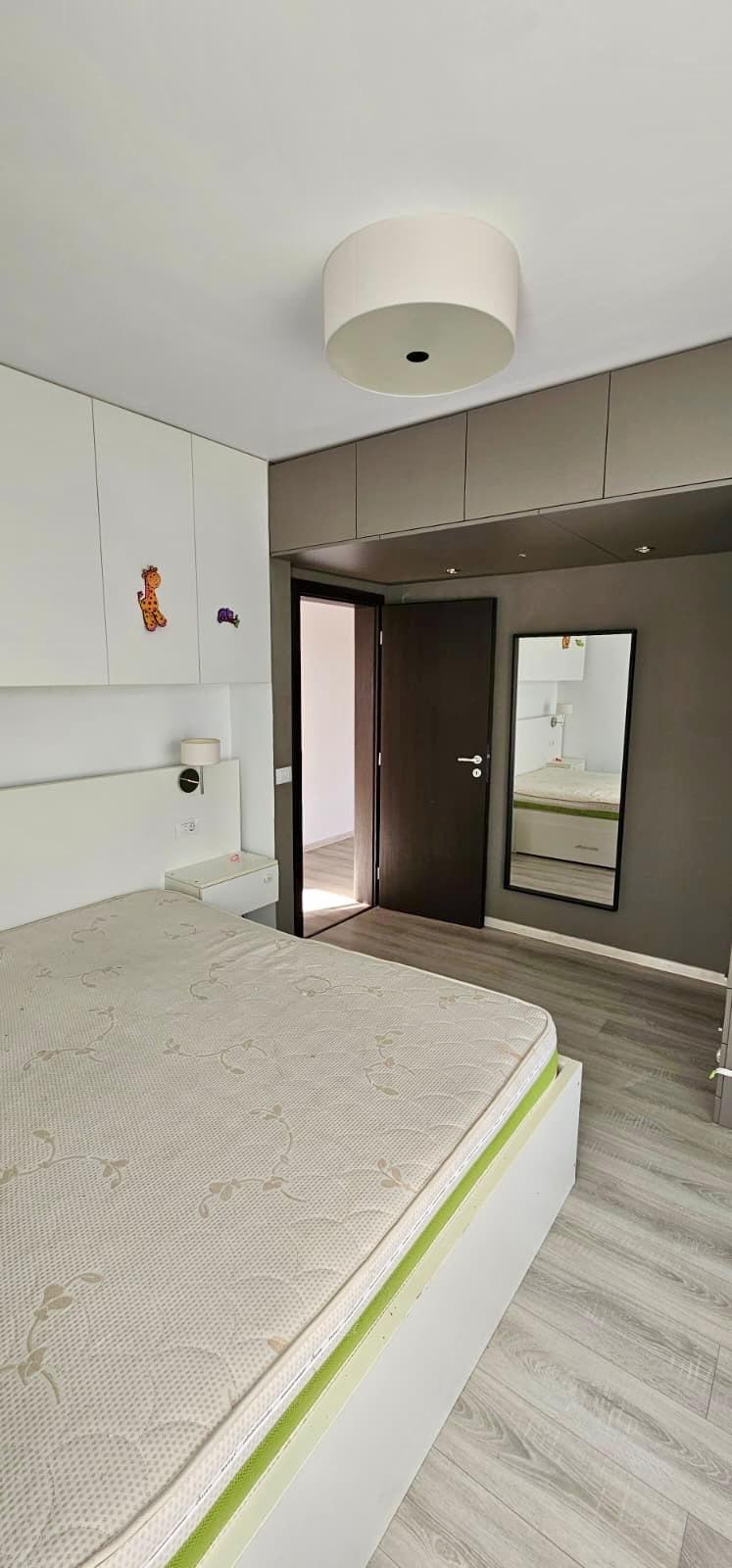 Apartament cu 3 camere Complex Brown