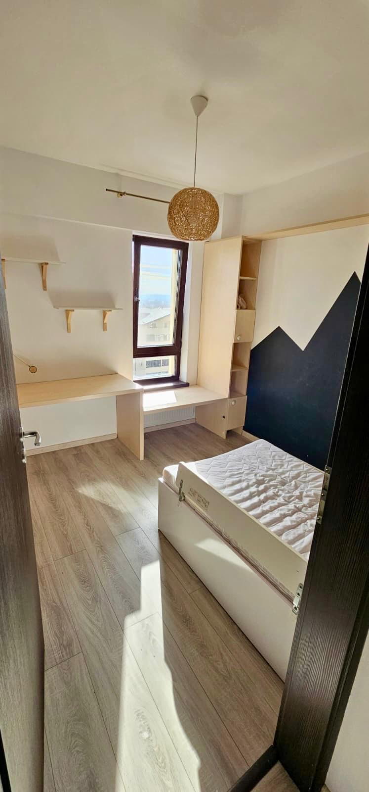 Apartament cu 3 camere Complex Brown