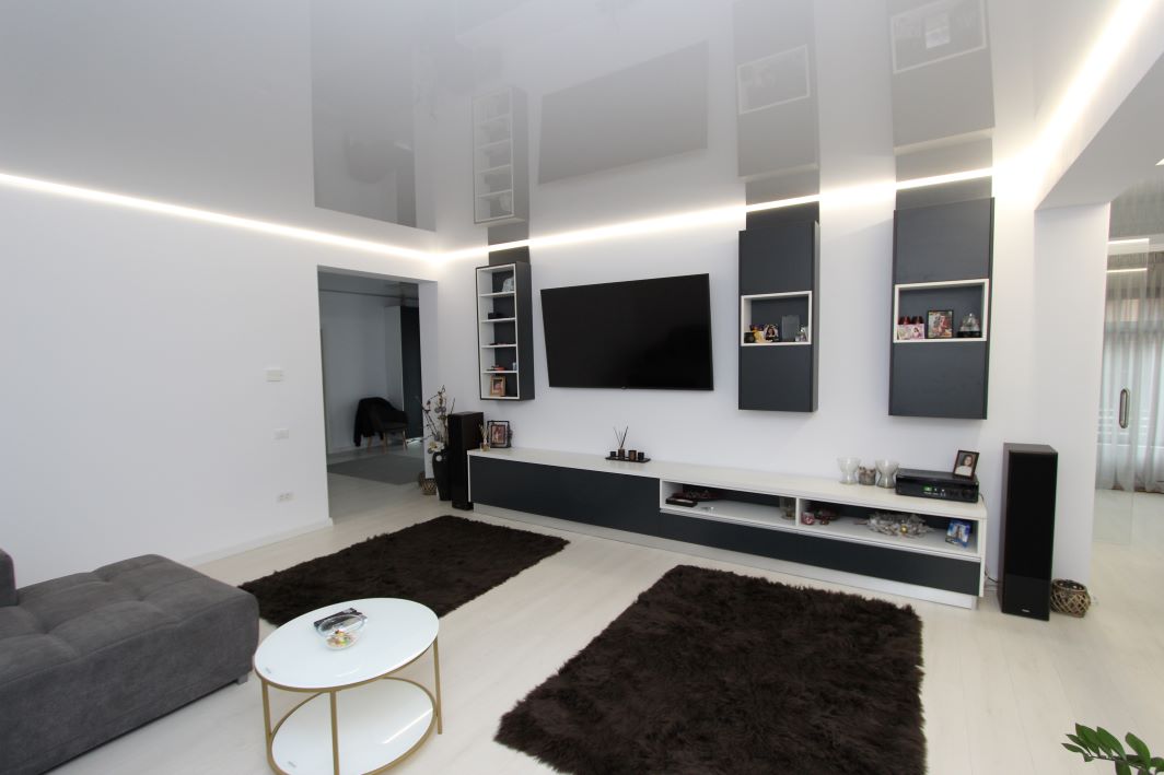 Vila pretabila pentru Locuit zona Dancu