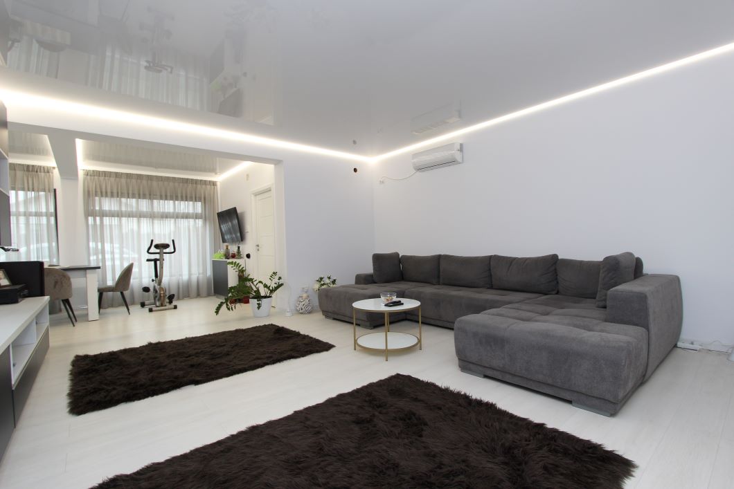 Vila pretabila pentru Locuit zona Dancu