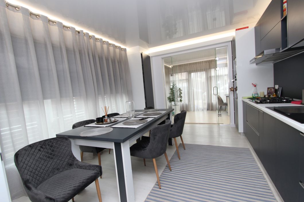 Vila pretabila pentru Locuit zona Dancu