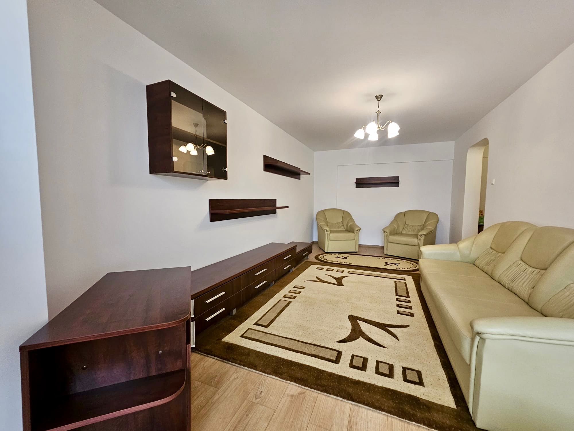 Apartament cu 3 camere Gară