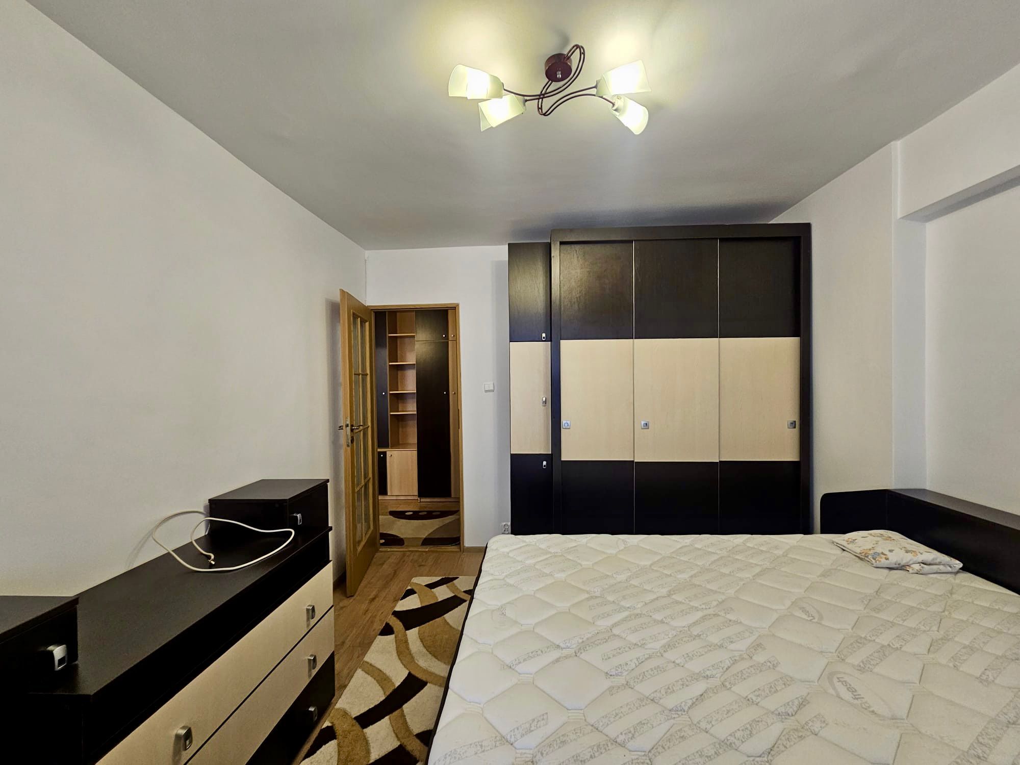 Apartament cu 3 camere Gară