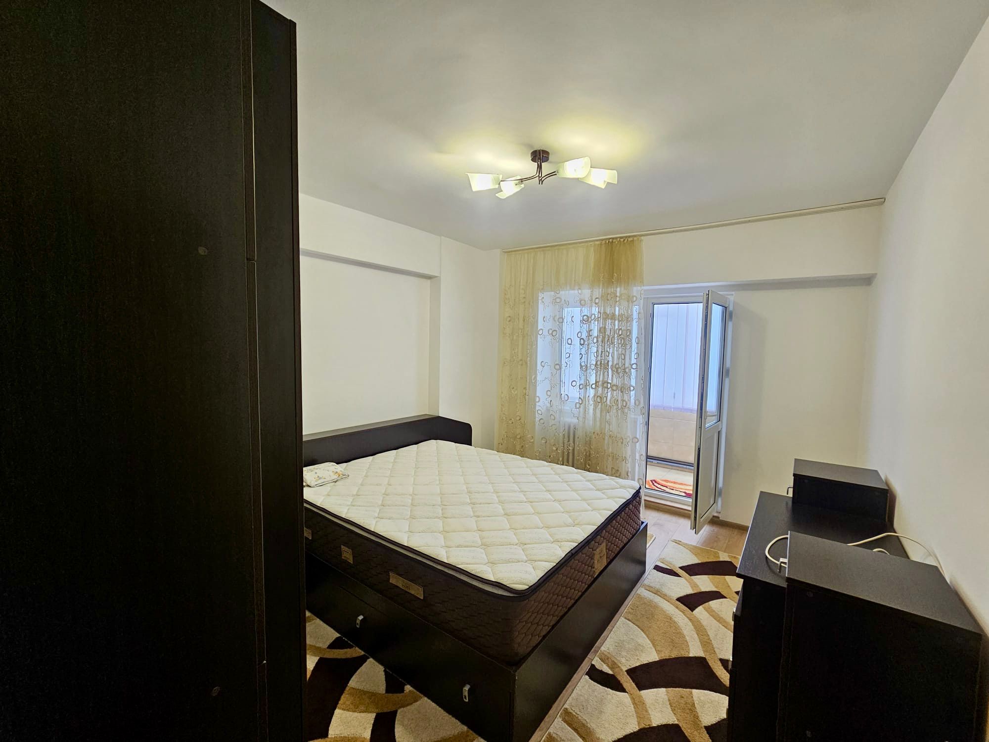 Apartament cu 3 camere Gară